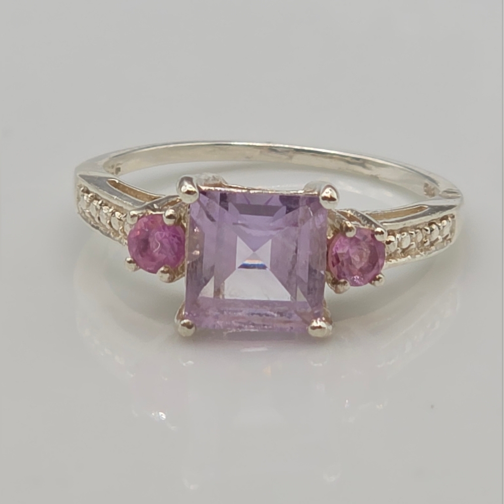 Splendid Designer STS  Kunzite & Pink Sapphire Accents Ring